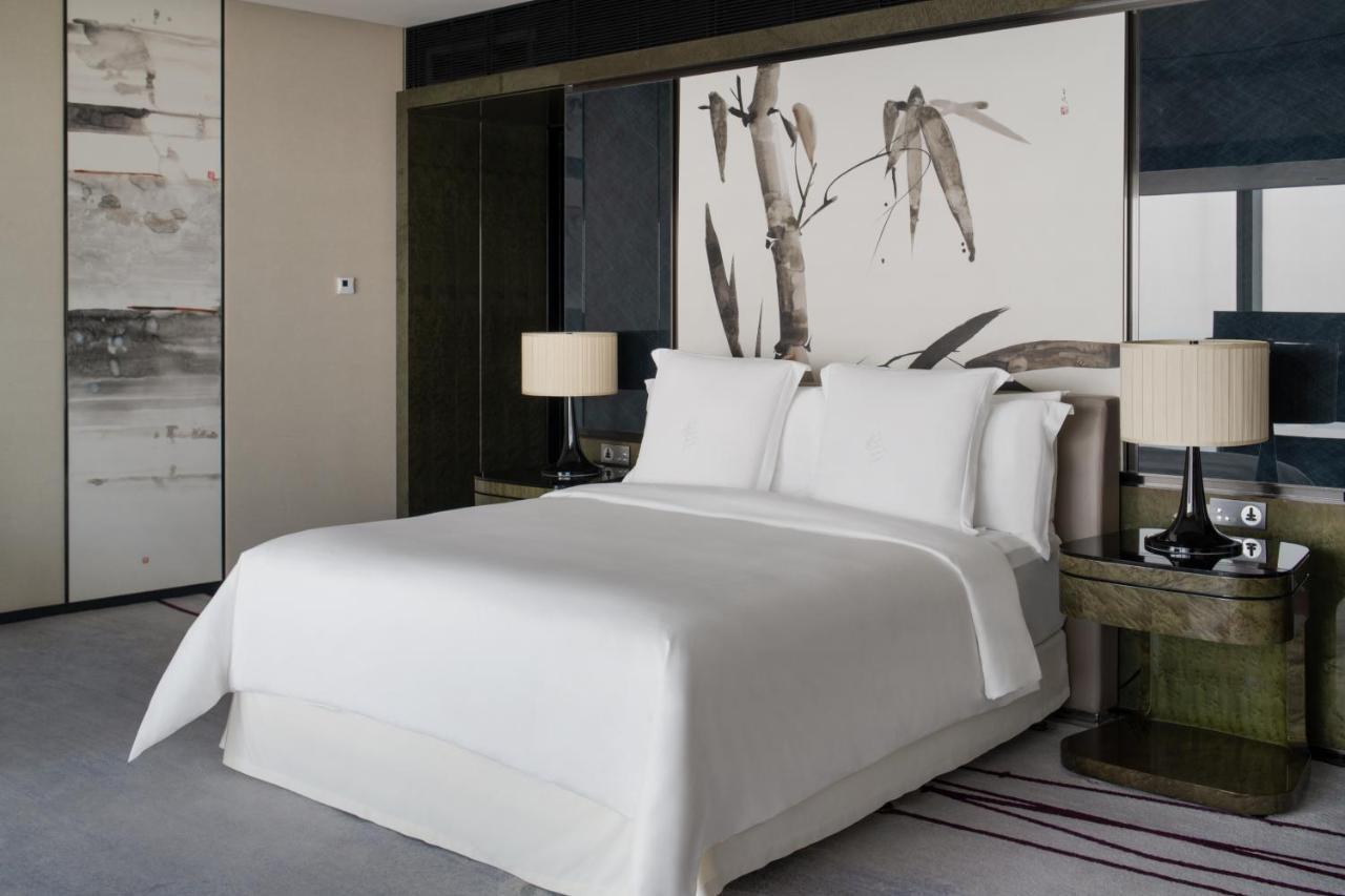 Four Seasons Hotel Kuangcsou Kültér fotó