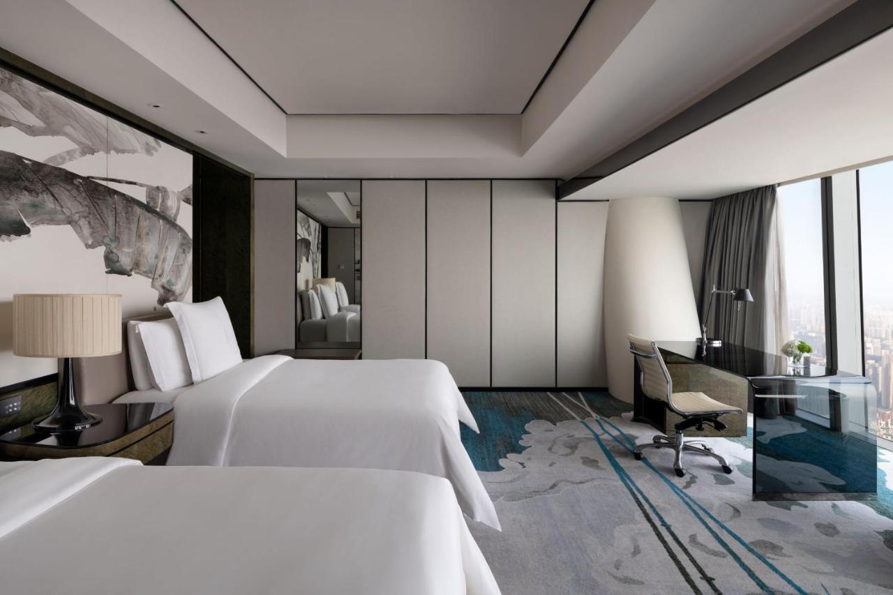Four Seasons Hotel Kuangcsou Kültér fotó