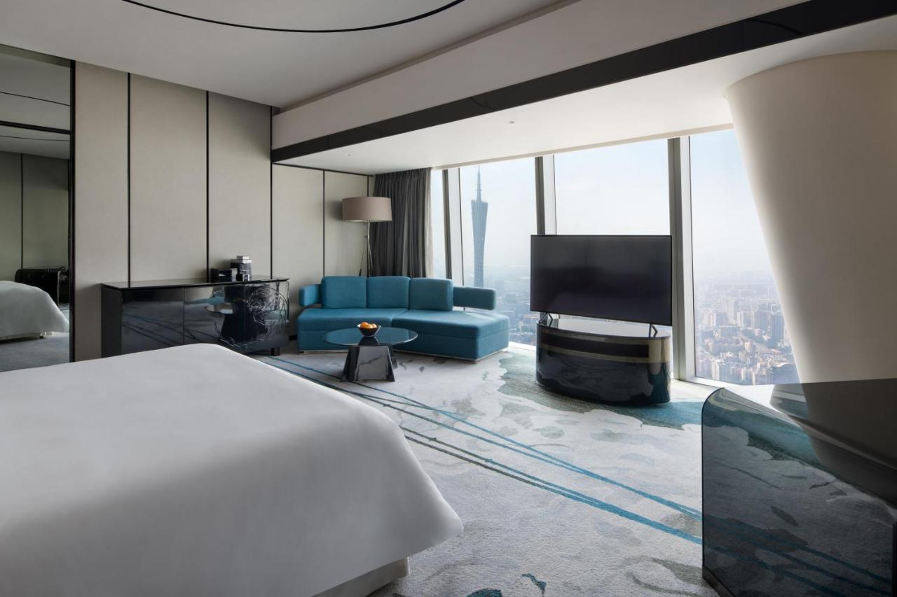 Four Seasons Hotel Kuangcsou Kültér fotó