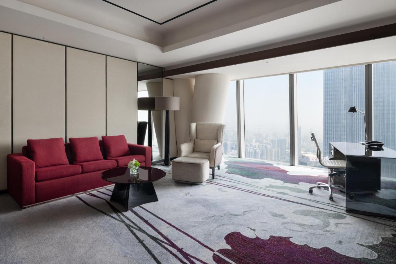 Four Seasons Hotel Kuangcsou Kültér fotó