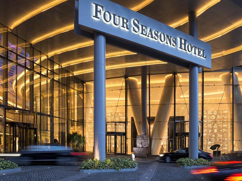 Four Seasons Hotel Kuangcsou Kültér fotó